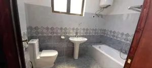 Furnished 5bdrm Apartment in Luxury Apartment, Yeka for rent