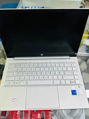 New Laptop HP Pavilion 14 16GB Intel Core I7 SSD 512GB