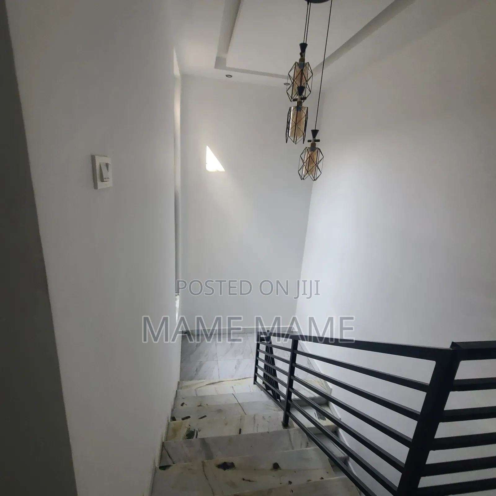 5bdrm House in Addis Abeba, Bole for rent