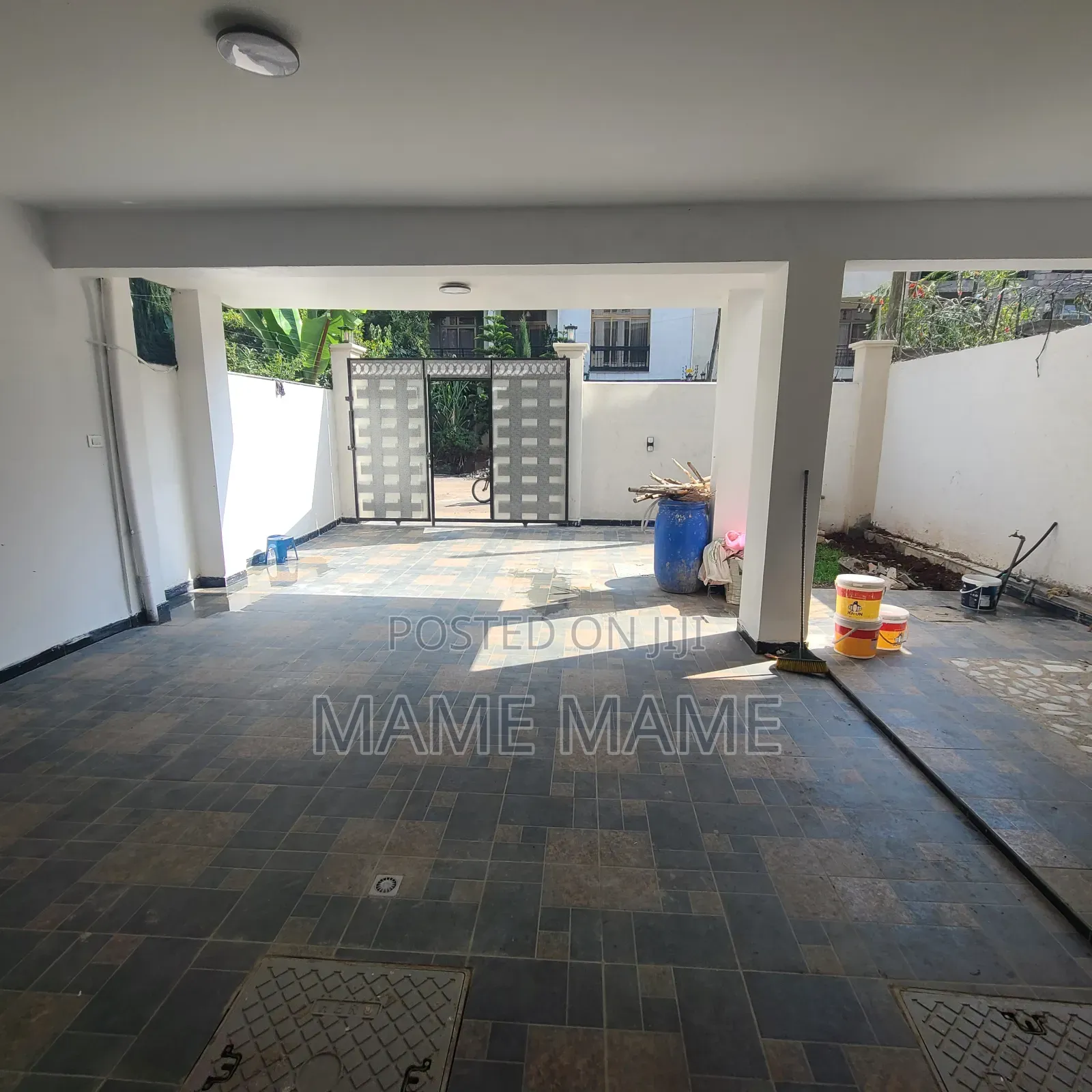 5bdrm House in Addis Abeba, Bole for rent