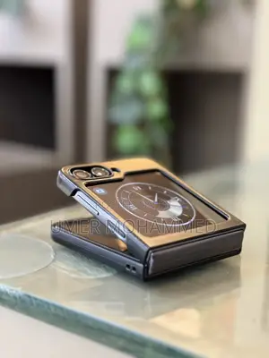 Photo - Samsung Galaxy Z Flip6 256 GB