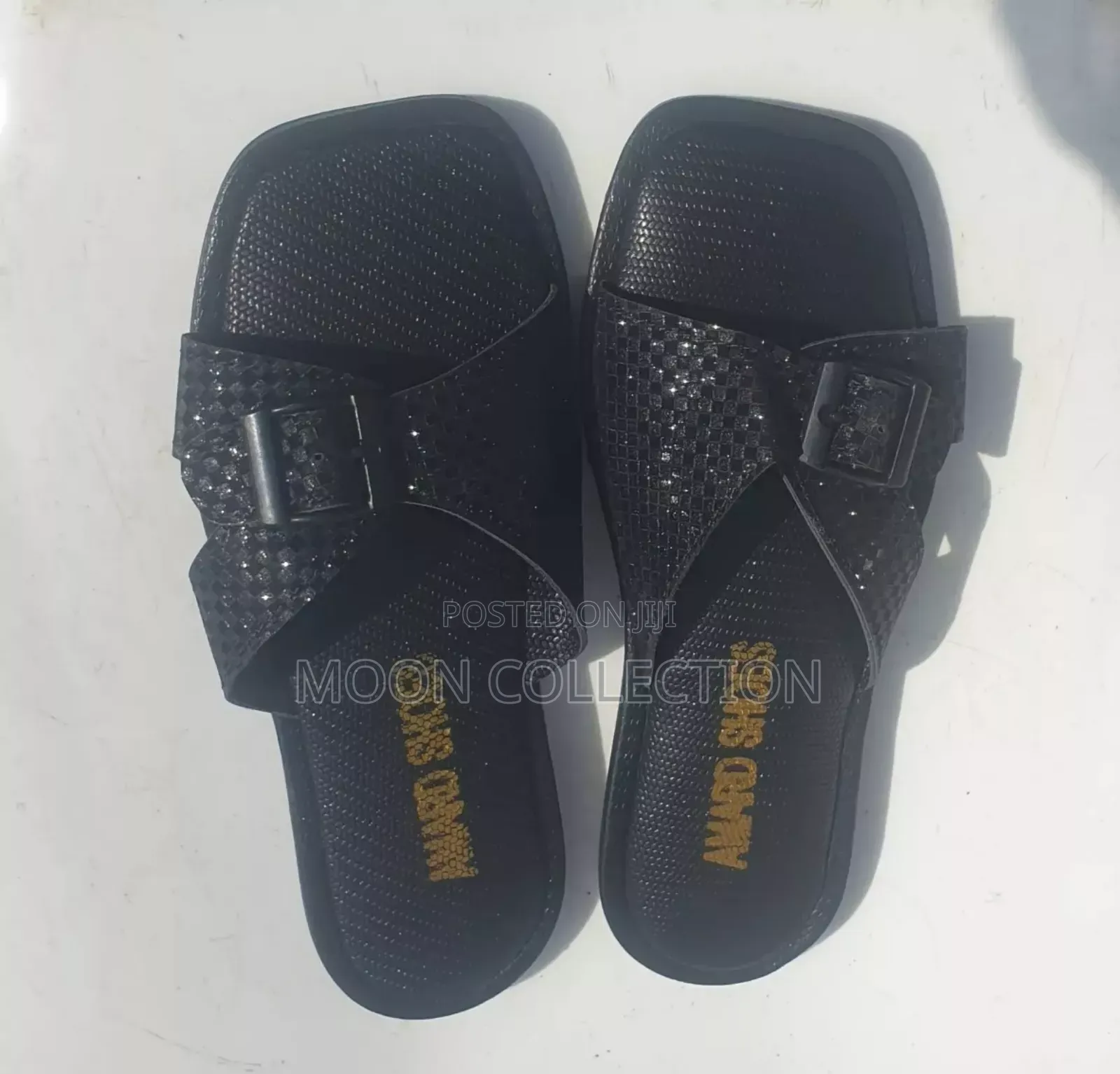 Women's Flat Sandals