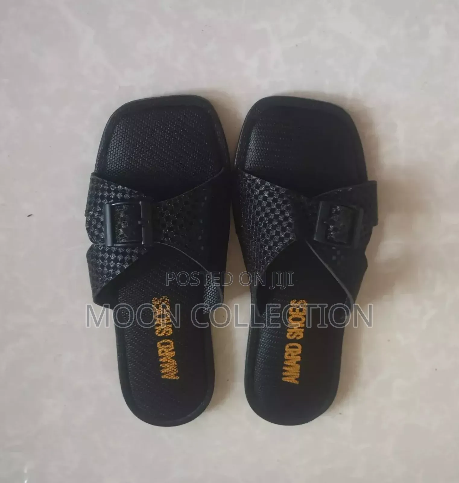 Women's Flat Sandals