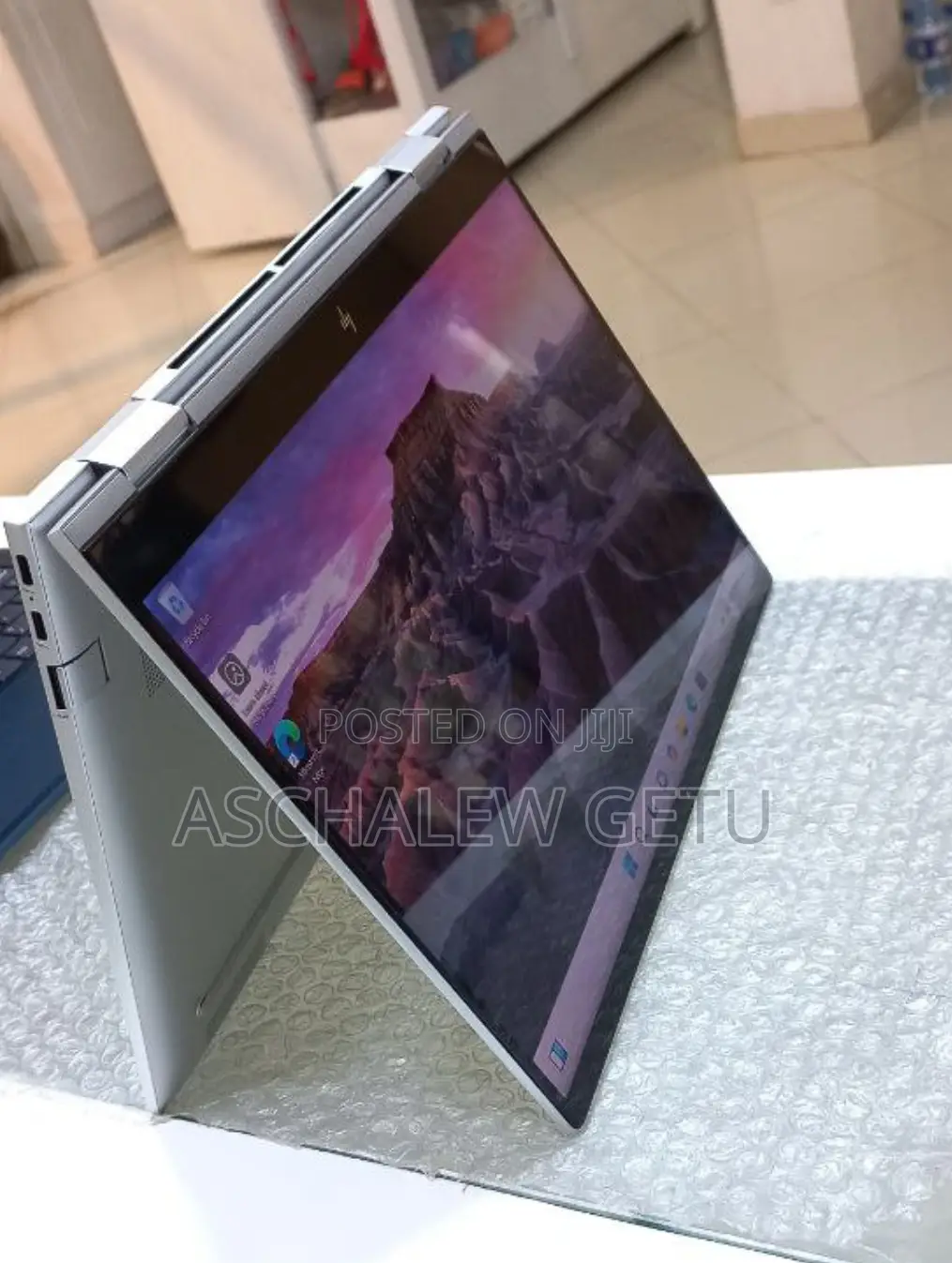 New Laptop HP Envy X360 8GB Intel Core I7 SSD 512GB