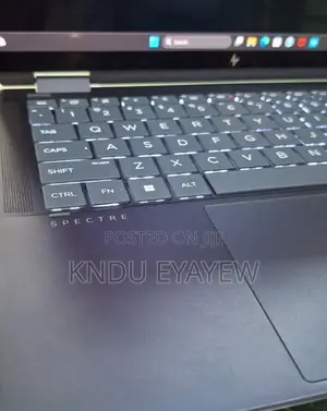 New Laptop HP Spectre 32GB Intel Core Ultra 7 SSD 1T