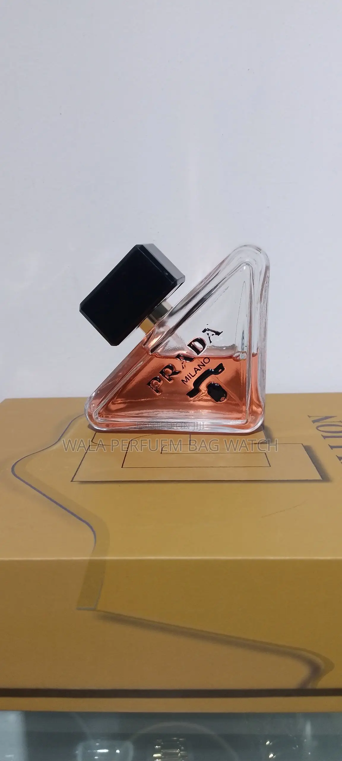 Perfum for Women Prada