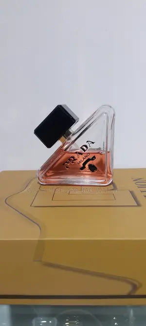 Photo - Perfum for Women Prada