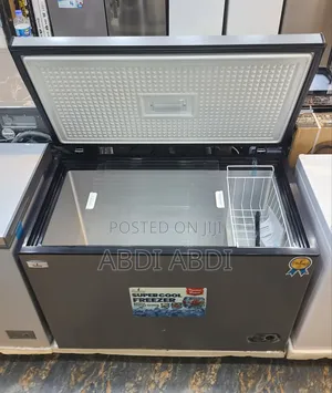 Canary Chest Freezer