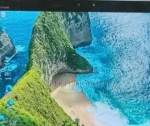 New Laptop HP 8GB Intel Core I5 SSD 256GB