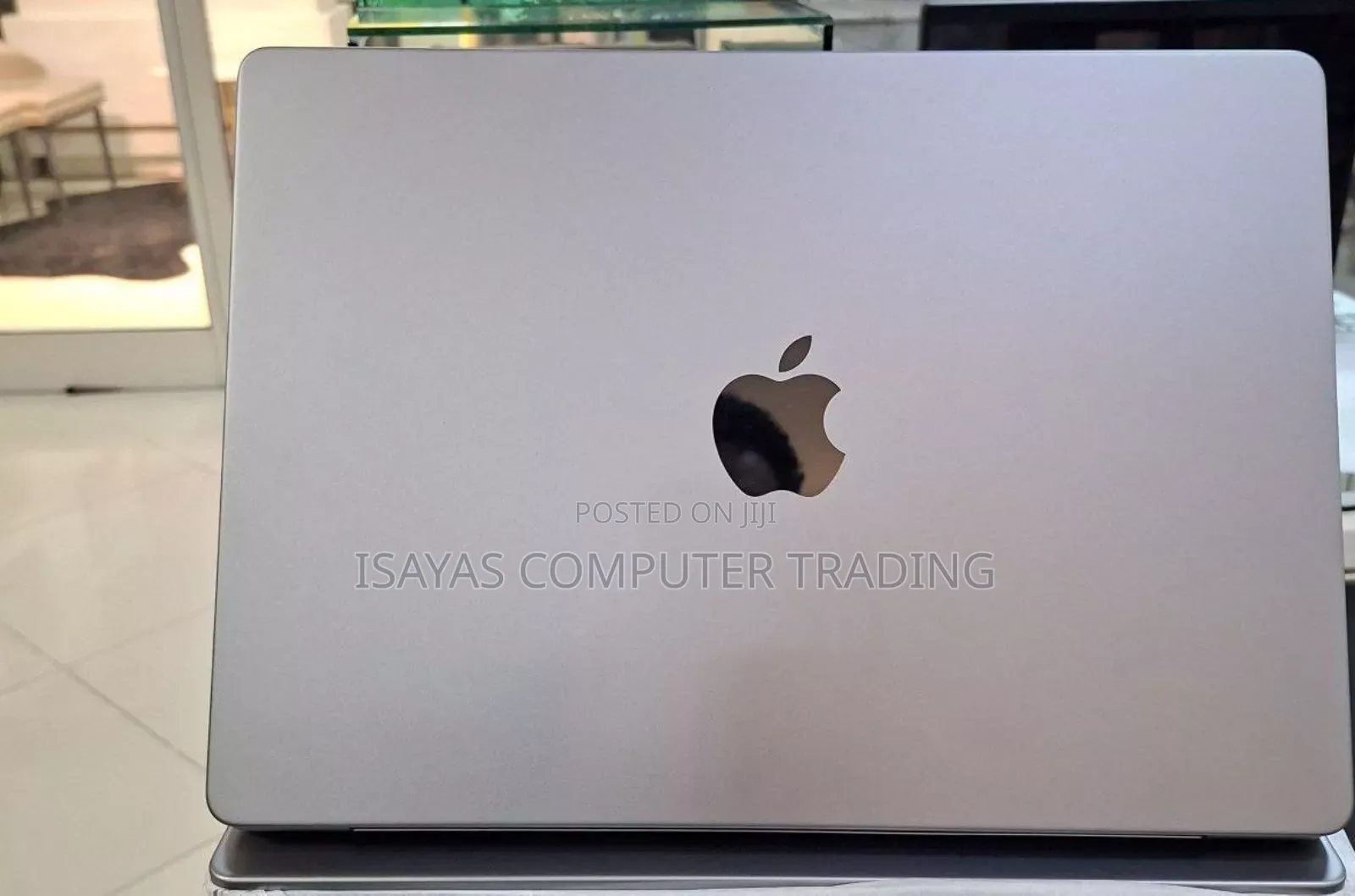 New Laptop Apple MacBook Pro M1 16GB Intel Core I7 SSD 1T