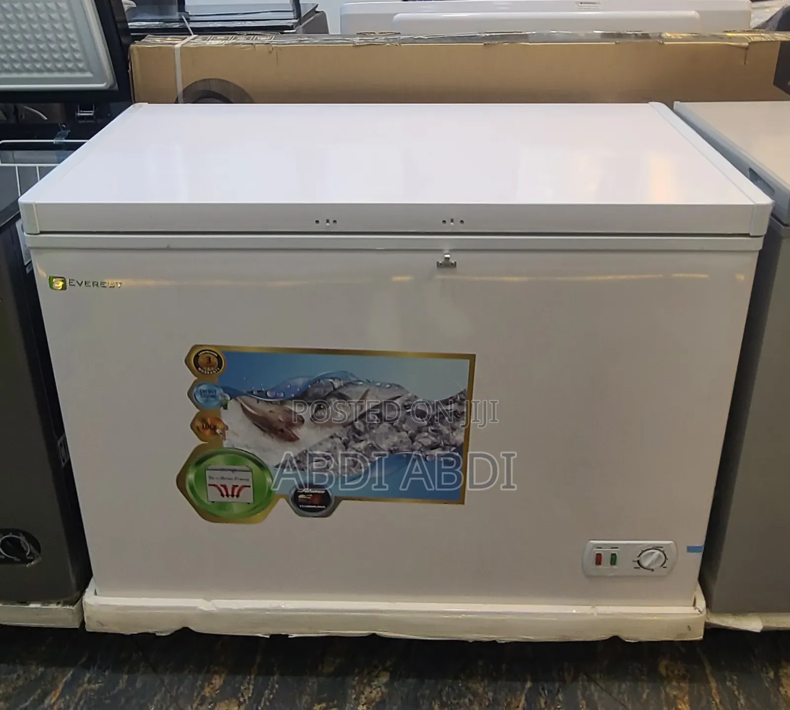 Everst 330 Li Chest Freezer