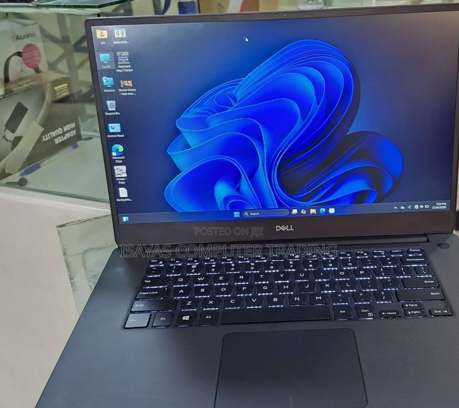 New Laptop Dell XPS 15 16GB Intel Core I7 SSD 512GB