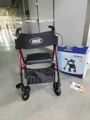 Photo - Walker瓶裝walker麗澤medical Walker這個walker孓並walker裡邊walker New