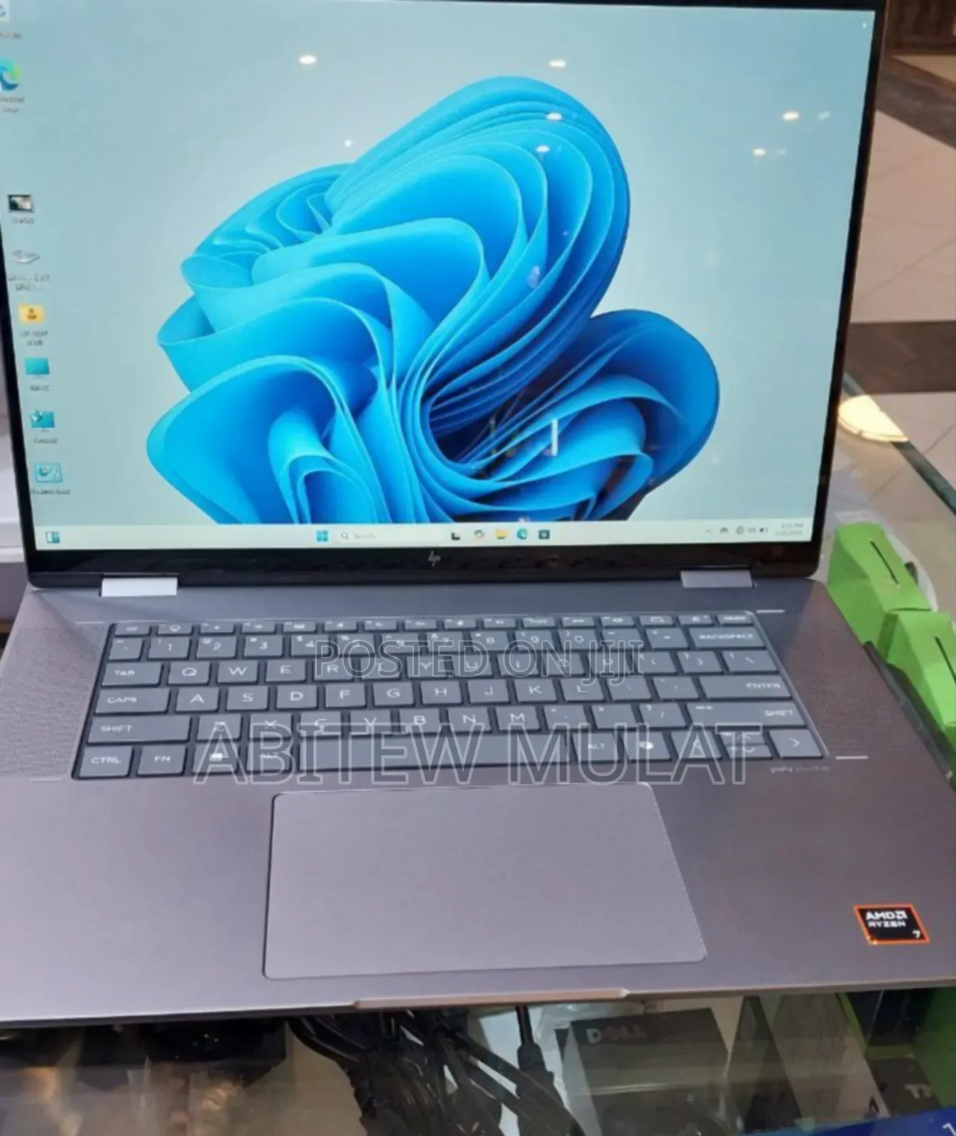 New Laptop HP Envy X360 16GB AMD Ryzen 7 SSD 512GB