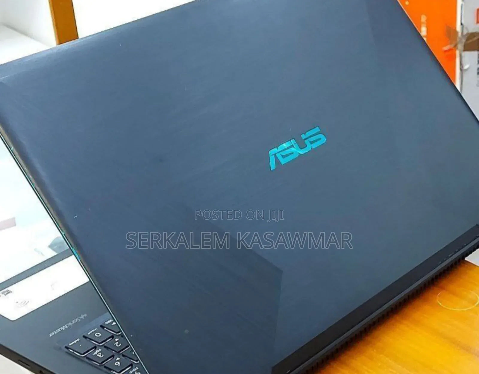 New Laptop Asus VivoBook 15 X505BA 16GB Intel Core I7 SSD 256GB