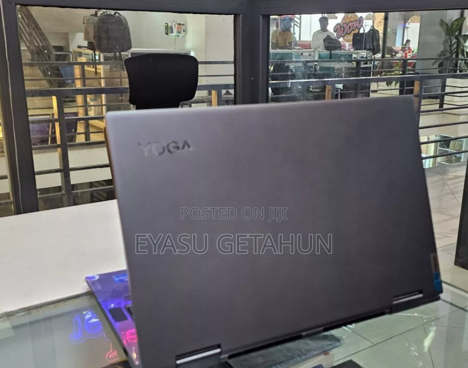 New Laptop Lenovo Yoga 700 8GB Intel Core I5 SSD 512GB