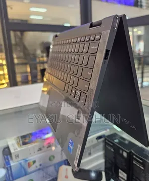 New Laptop Lenovo Yoga 700 8GB Intel Core I5 SSD 512GB