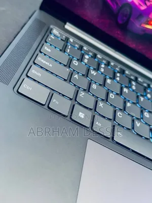 Photo - New Laptop Lenovo IdeaPad Yoga 13 32GB Intel Core I7 SSD 1T