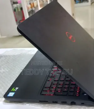 New Laptop Dell Inspiron 15 8GB Intel Core I7 SSD 512GB