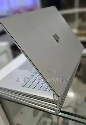 New Laptop Microsoft Surface Book 3 16GB Intel Core I7 SSD 256GB