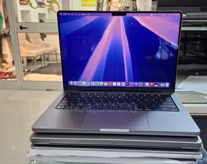 Photo - New Laptop Apple MacBook Pro 2021 M1 16GB Apple M1 Pro SSD 1T