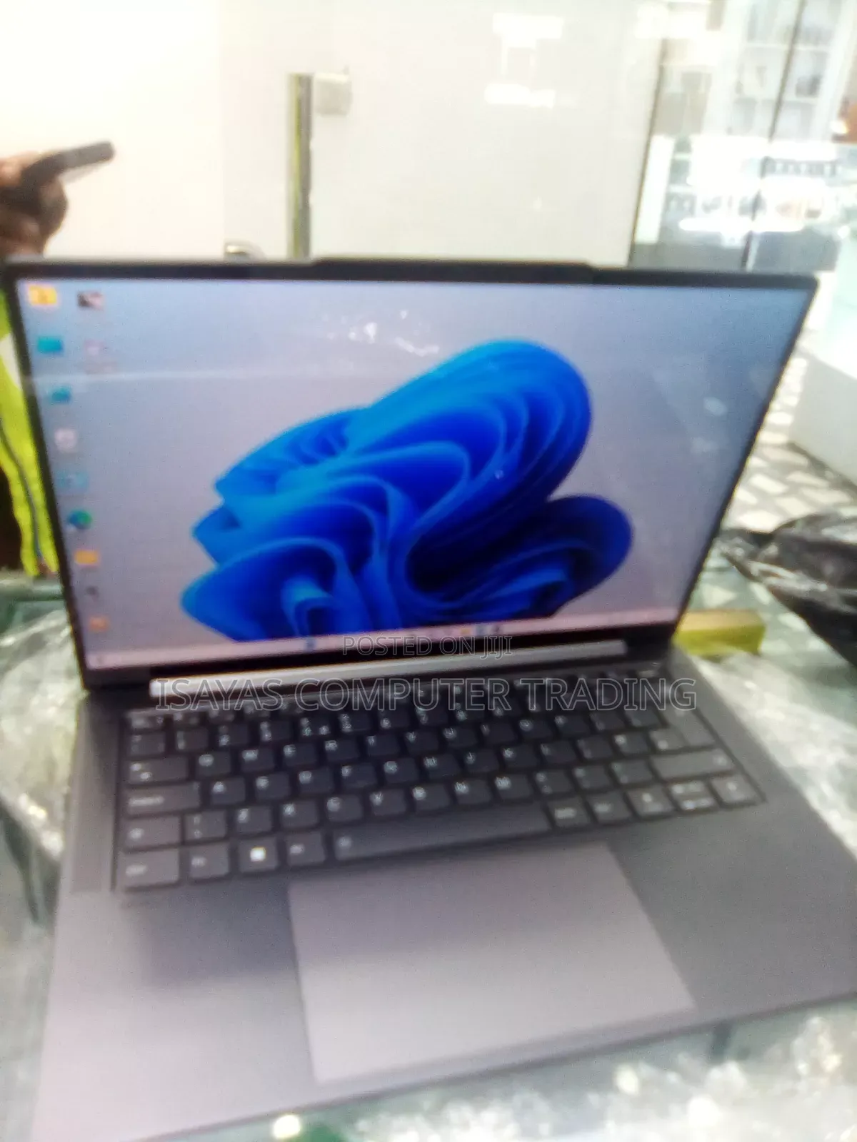 New Laptop Lenovo ThinkPad Yoga 32GB Intel Core I7 SSD 1T