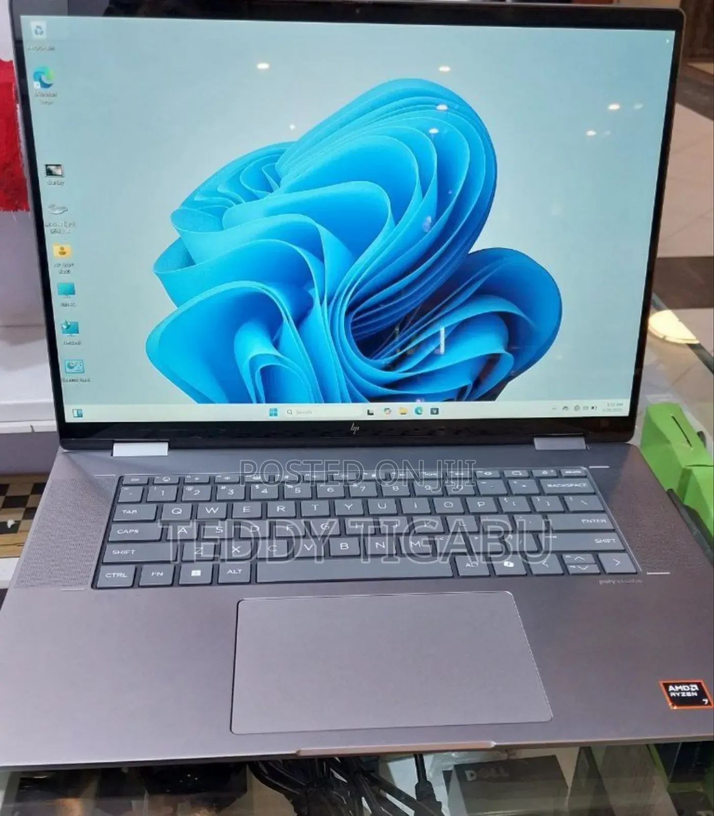 New Laptop HP Envy X360 16GB AMD Ryzen 7 SSD 512GB