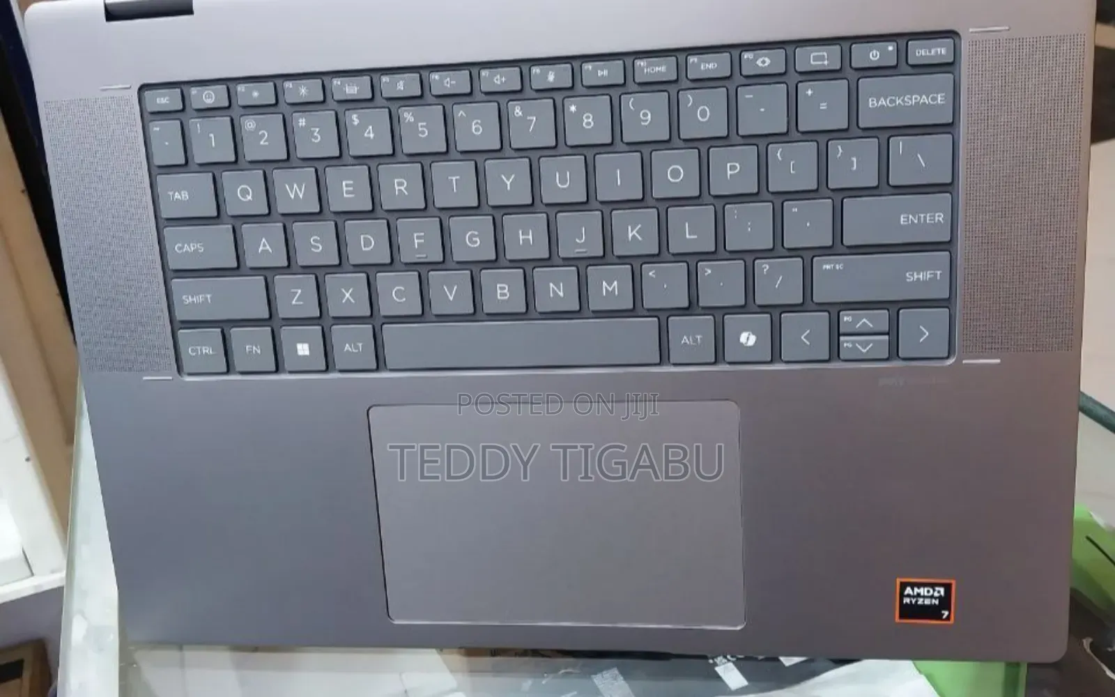 New Laptop HP Envy X360 16GB AMD Ryzen 7 SSD 512GB