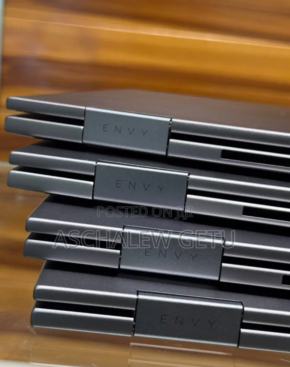 New Laptop HP Envy X360 16GB Intel Core Ultra 7 SSD 512GB