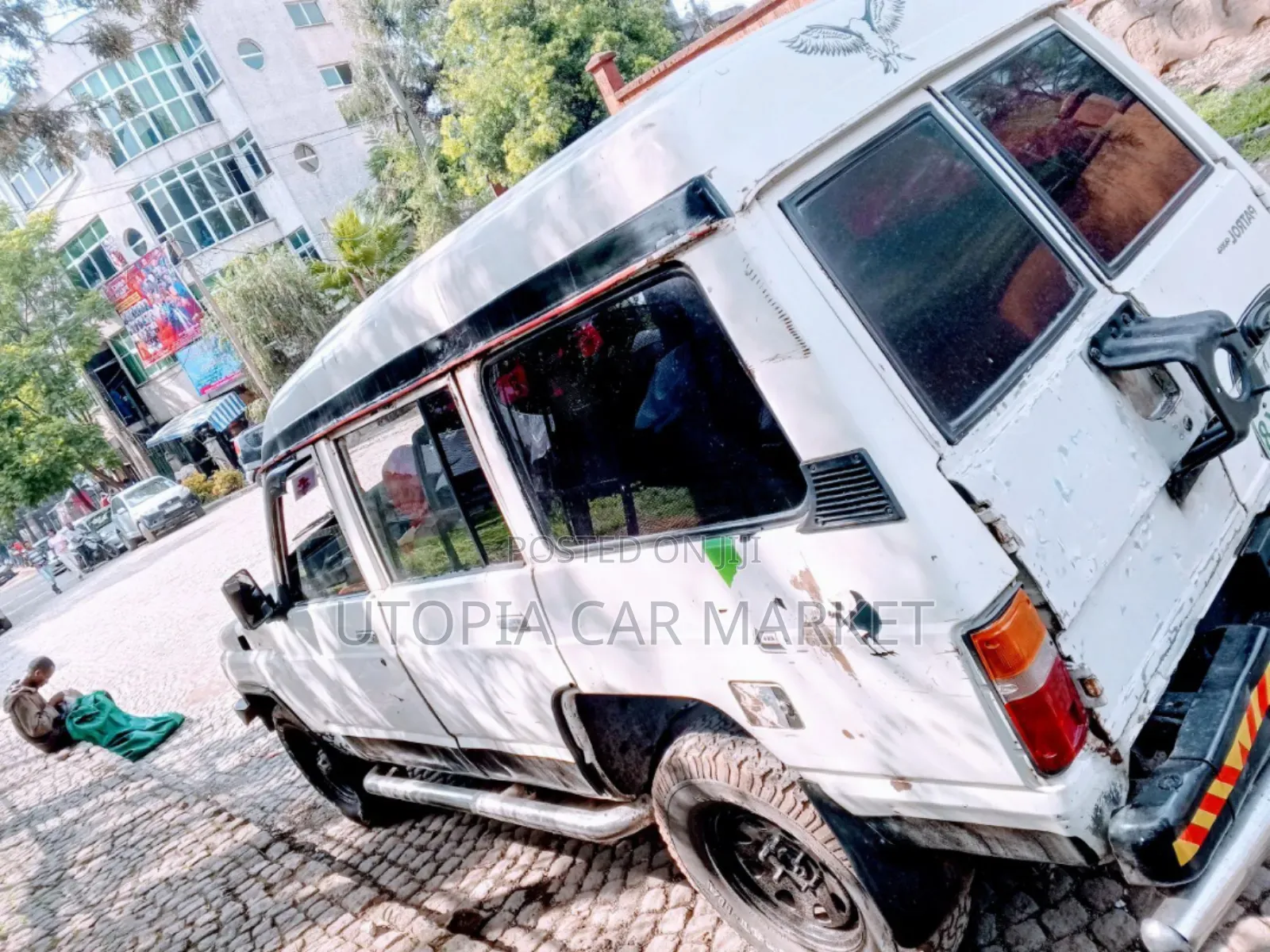 Nissan Patrol 1996 White