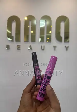 Photo - Essence I Love Extreme Volume Mascara