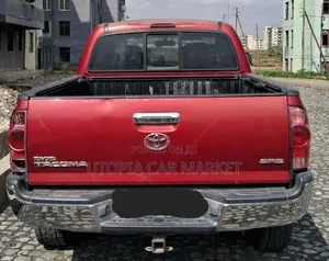 Toyota Tacoma 2006 Red