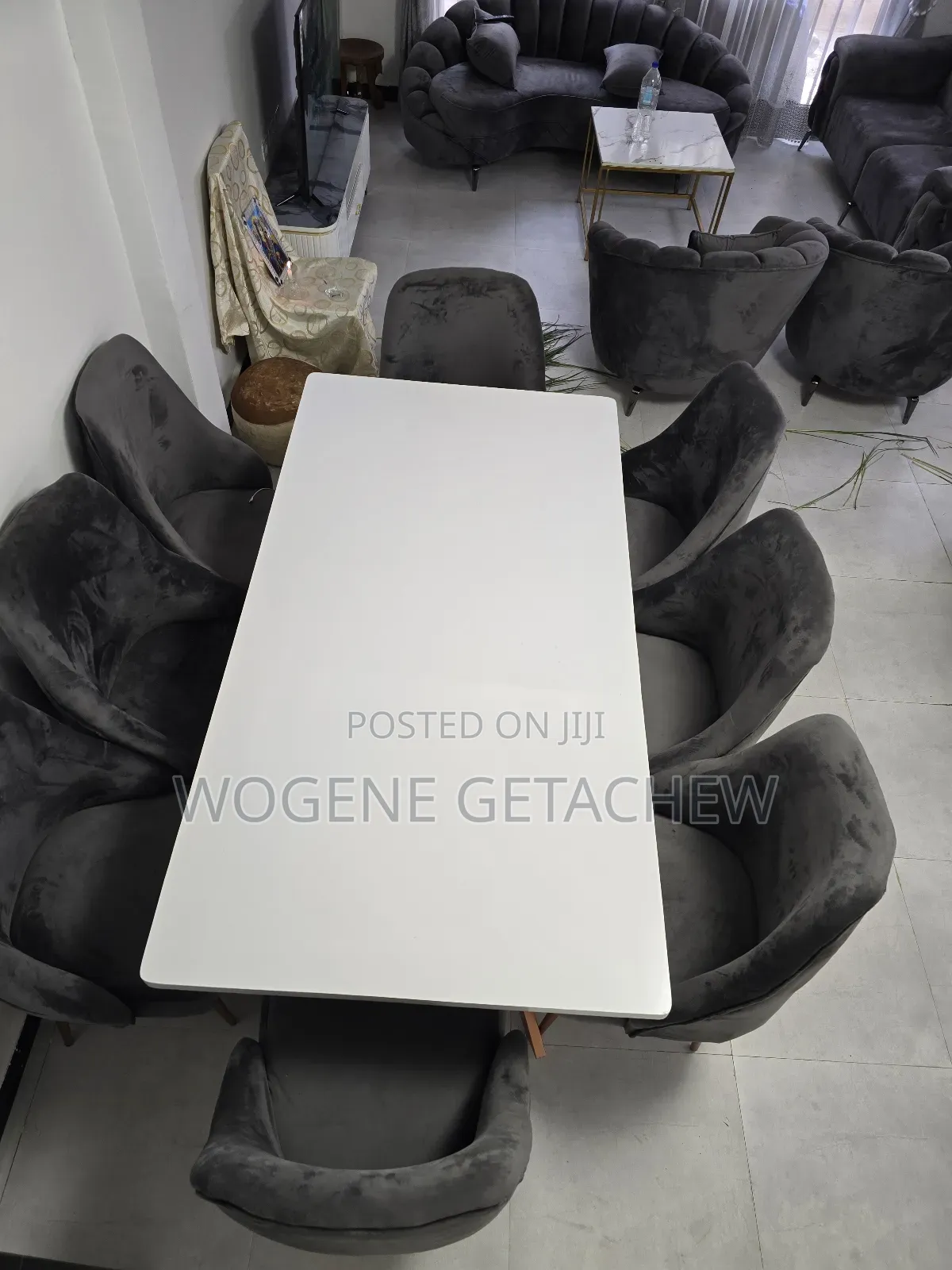 8 Seat Brand New Dining Table