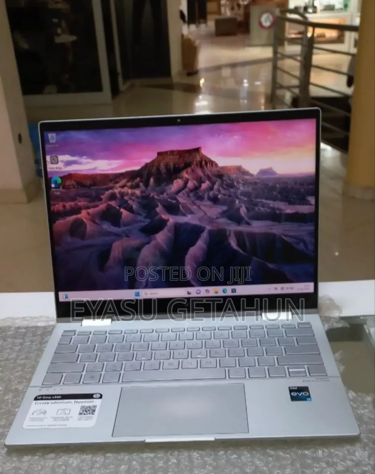 New Laptop HP Envy X360 8GB Intel Core I7 SSD 512GB