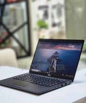 New Laptop Dell Latitude 5310 8GB Intel Core I5 SSD 256GB