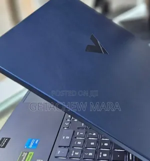 New Laptop Dell Vostro V13 16GB Intel Core I5 SSD 512GB