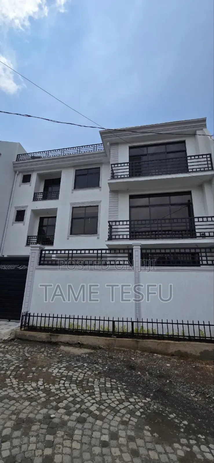 Furnished 8bdrm House in Wosene, Yeka for sale