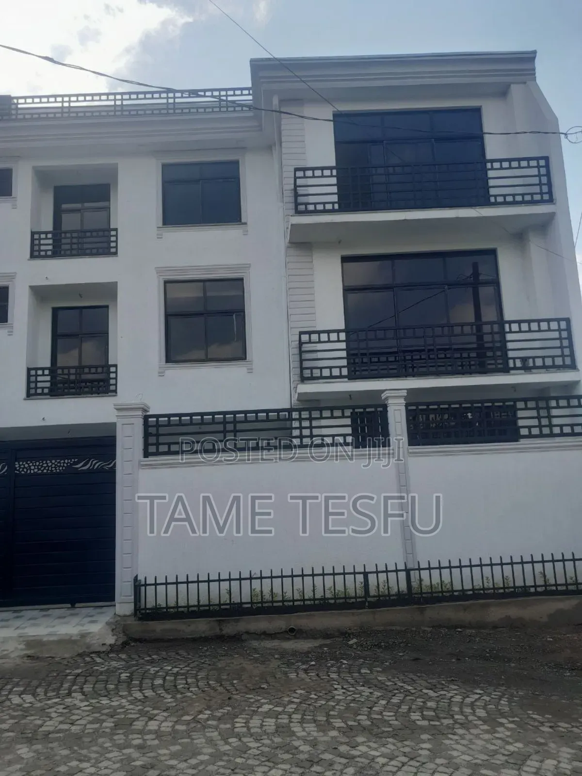 Furnished 8bdrm House in Wosene, Yeka for sale