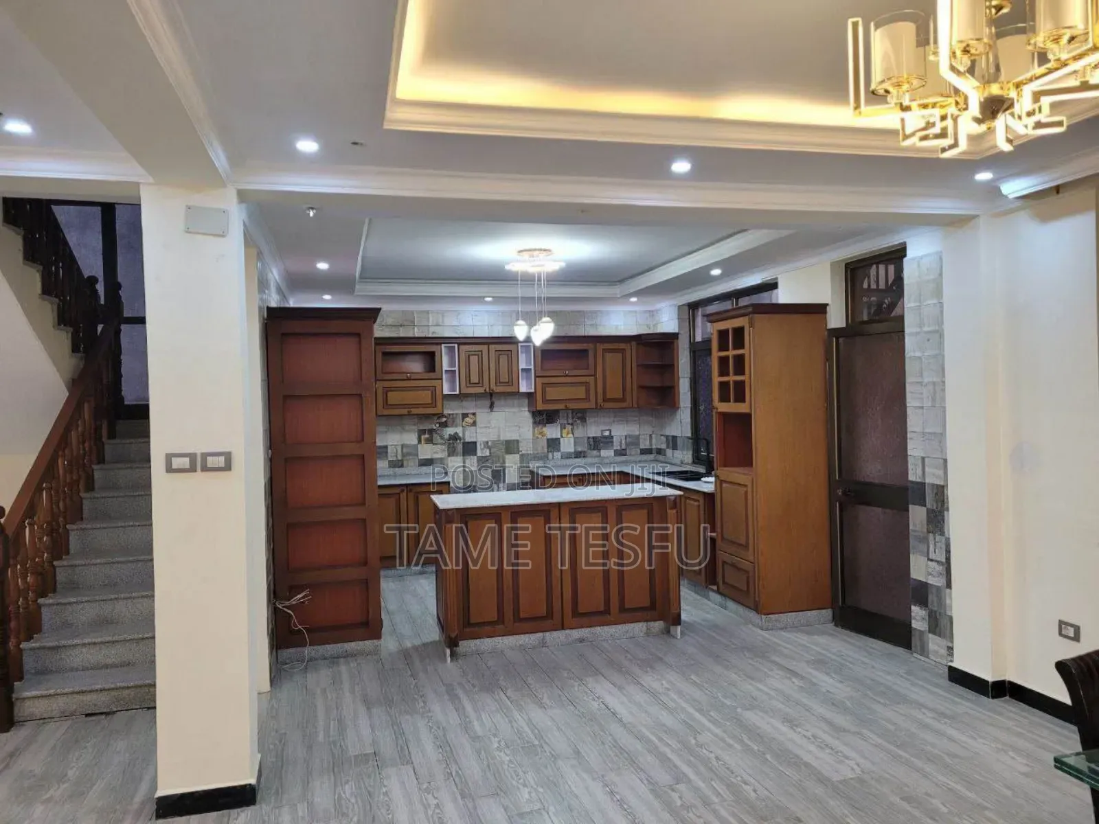 Furnished 6bdrm House in Hayat, Bole for sale