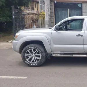 Toyota Tacoma 2008 Silver