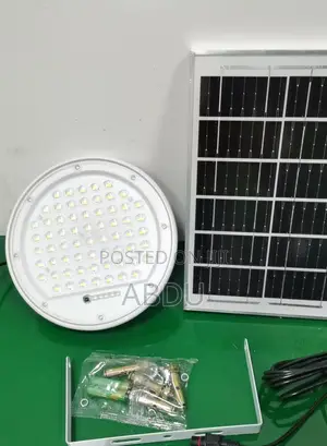 Photo - 200w Light With Solar Panel