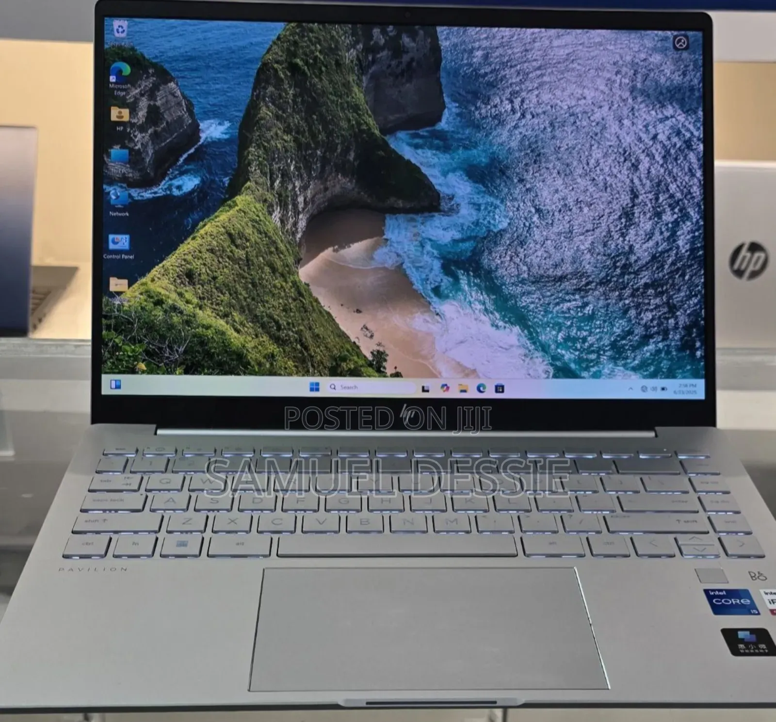 New Laptop HP Pavilion 15 16GB Intel Core I5 SSD 1T