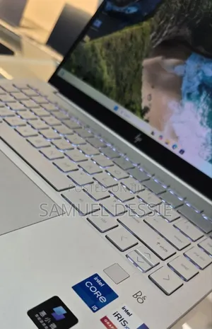 New Laptop HP Pavilion 15 16GB Intel Core I5 SSD 1T