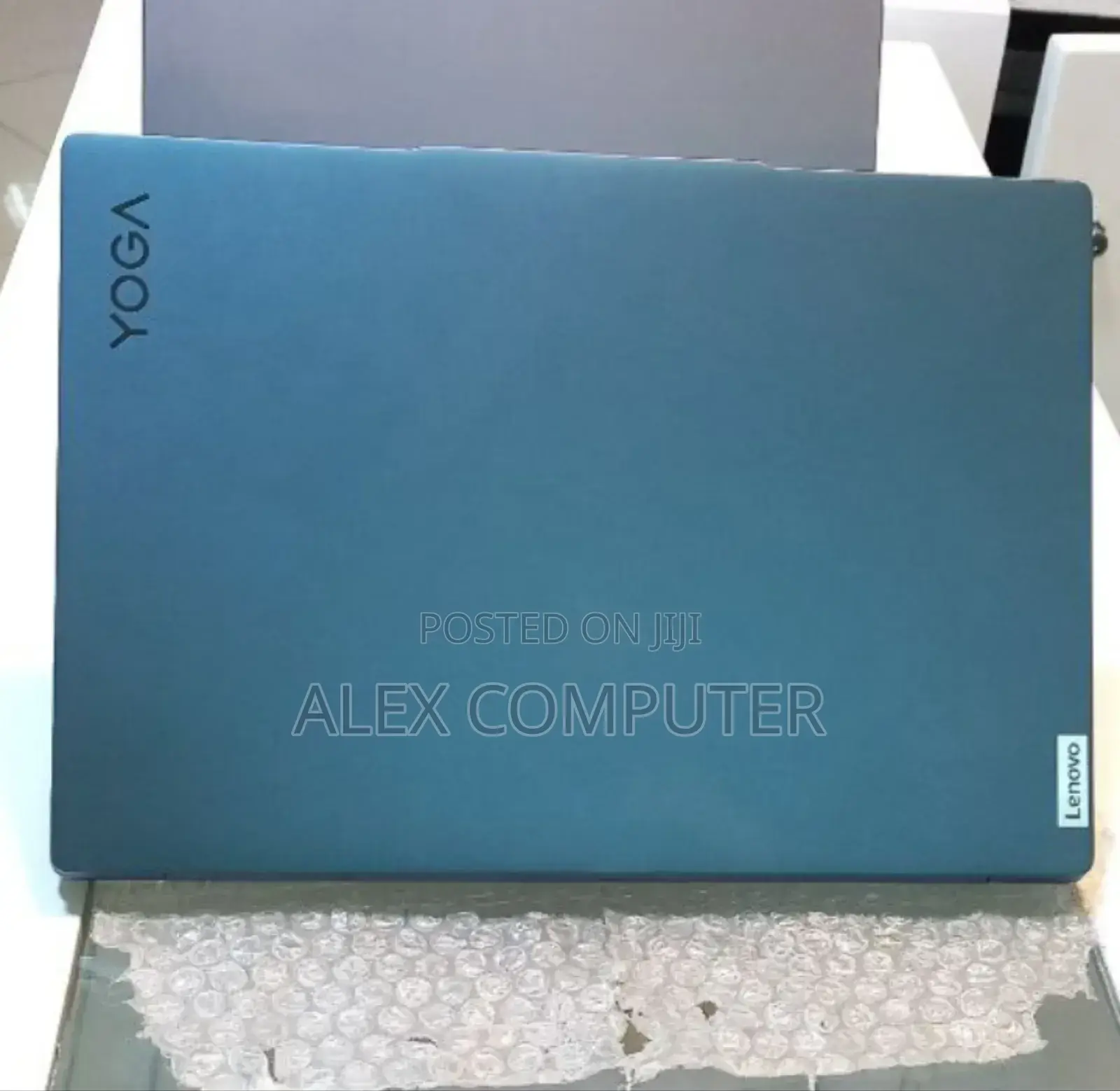 New Laptop Lenovo Yoga 700 32GB Intel Core I7 SSD 1T