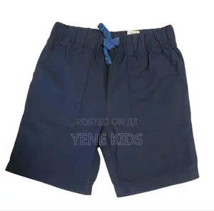 Photo - Shorts From Canada