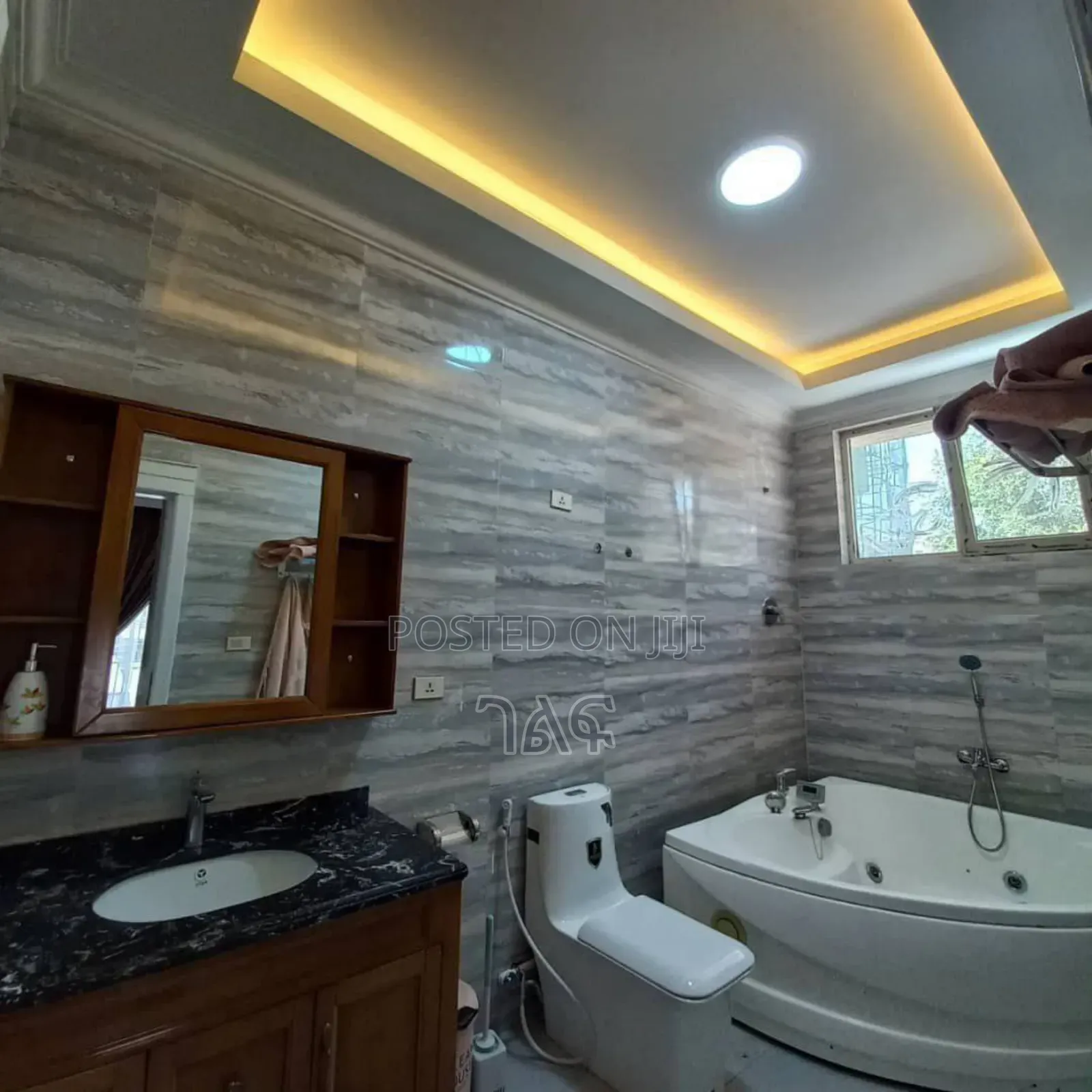 5bdrm House in ሰሚት 72 የሚሸጥ ቤት, Bole for sale