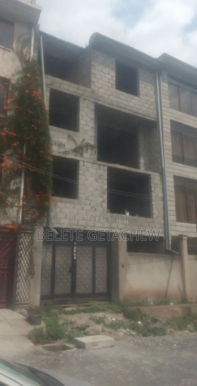 5bdrm House in Semit 72. G+3 House, Bole for sale