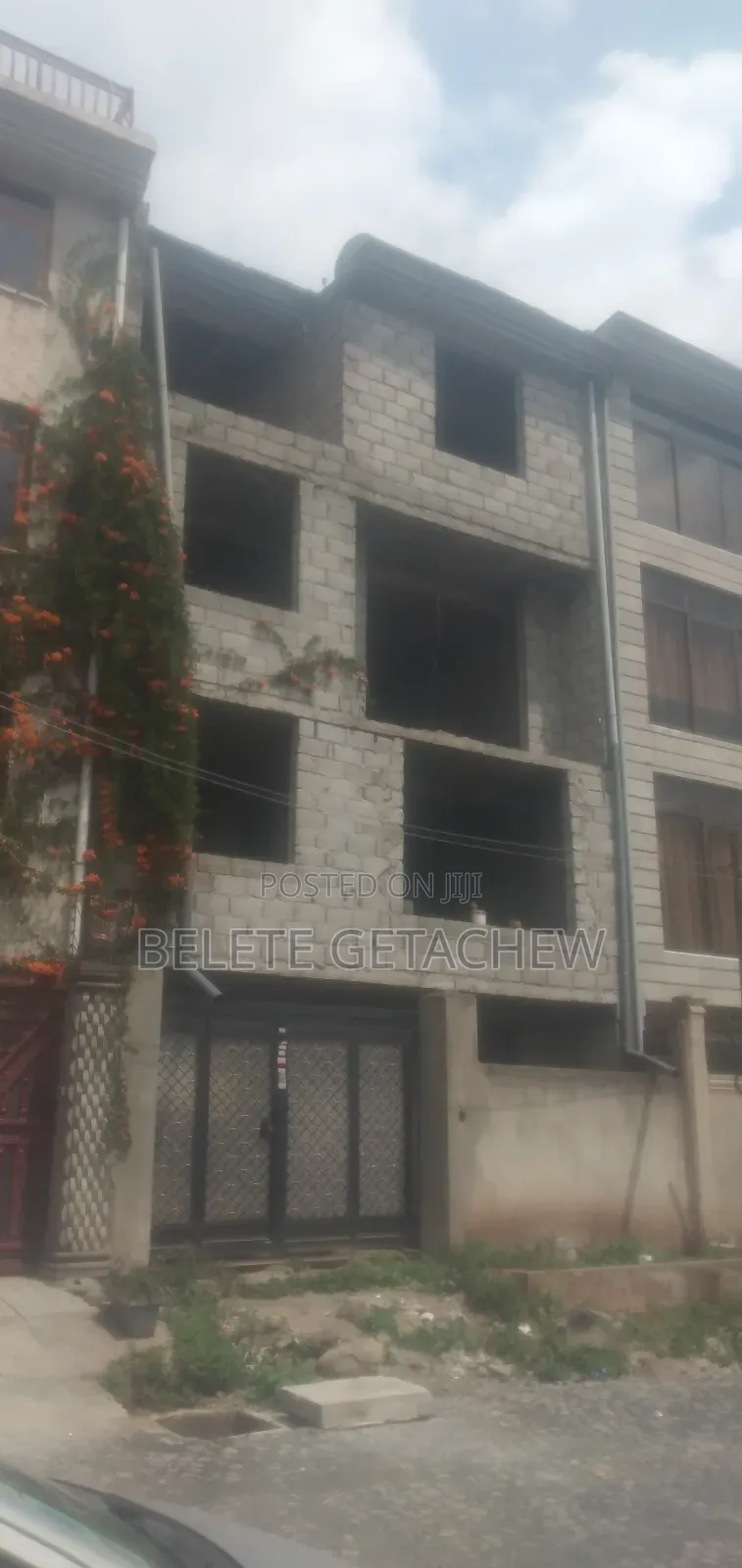 5bdrm House in Semit 72. G+3 House, Bole for sale