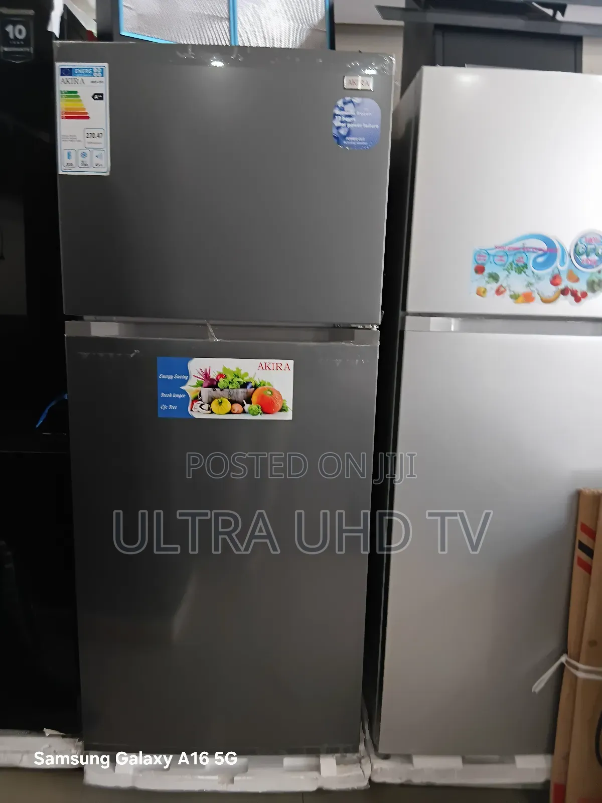 Akira Refrigerator 510l