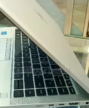 New HP EliteBook 840 G8 16GB Qualcomm Snapdragon X Plus SSD 512GB